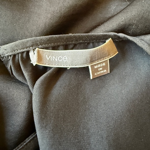 VINCE WRAP STYLE BLOUSE TOP LONG SLEEVE FLOWY HOLIDAY PARTY ROMANTIC SILKY - Picture 8 of 9